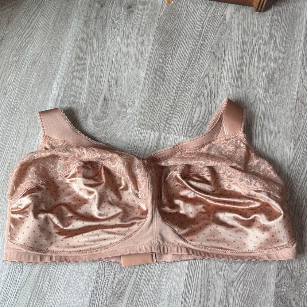 Glamorise MagicLift Lace Full Figure Wirefree Bra 50G Rose 1000